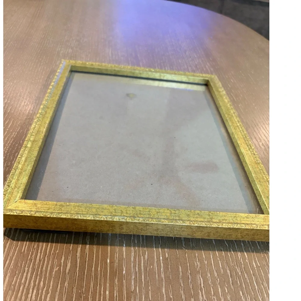Vintage Gold Ornate Embossed 8x10 Picture Frame Tabletop Glass Display